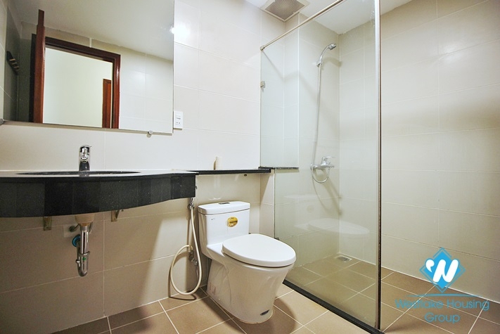 Bright 3 bedroom apartment with lake view for rent in Tay Ho